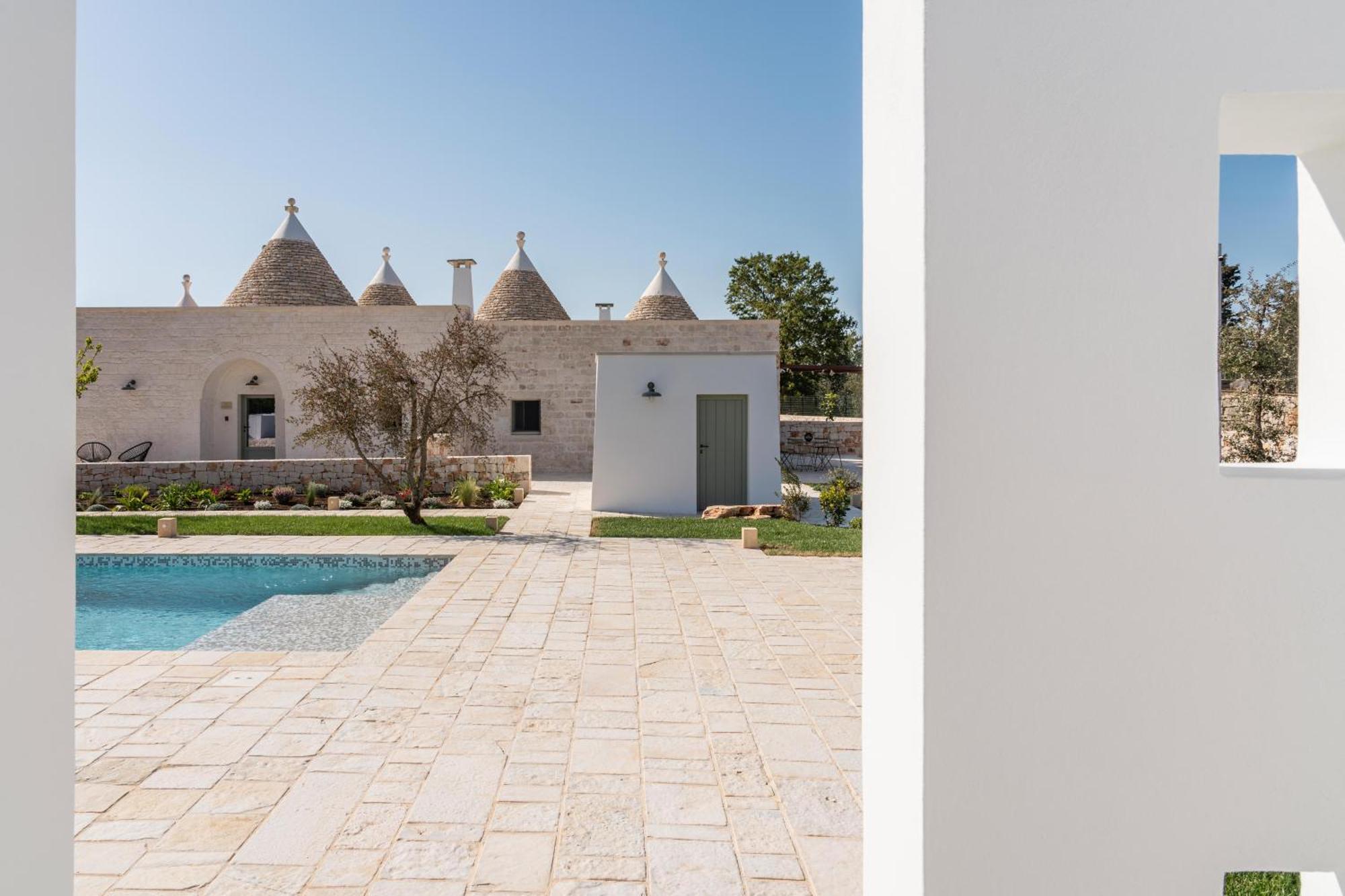 Trullo Jale - Boutique Apartments 오스투니 외부 사진