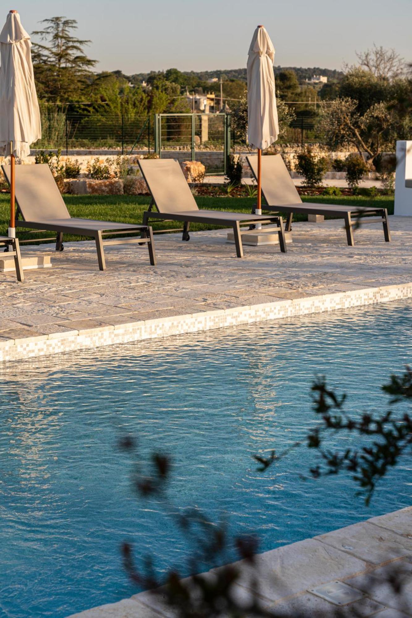 Trullo Jale - Boutique Apartments 오스투니 외부 사진