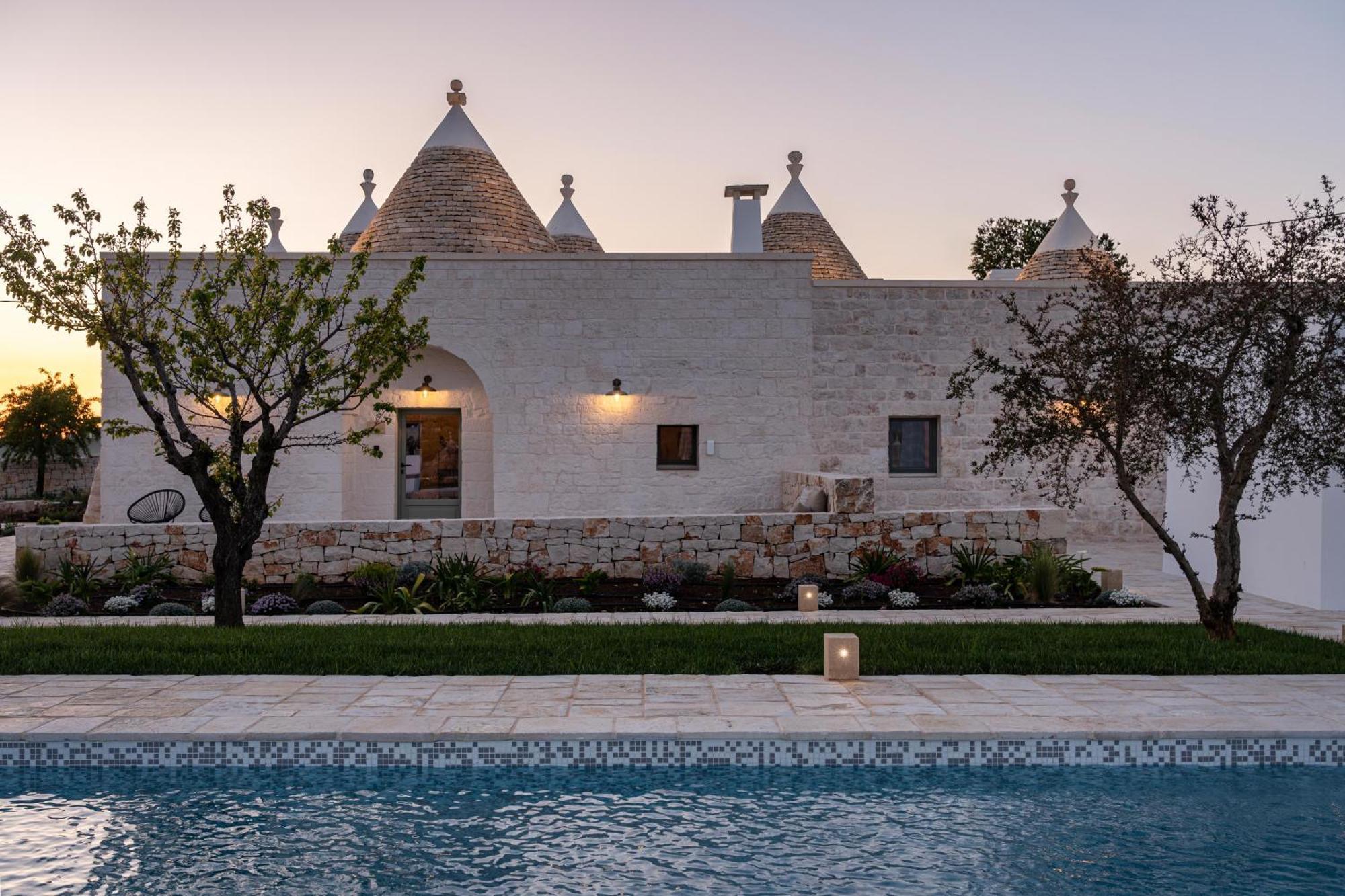 Trullo Jale - Boutique Apartments 오스투니 외부 사진