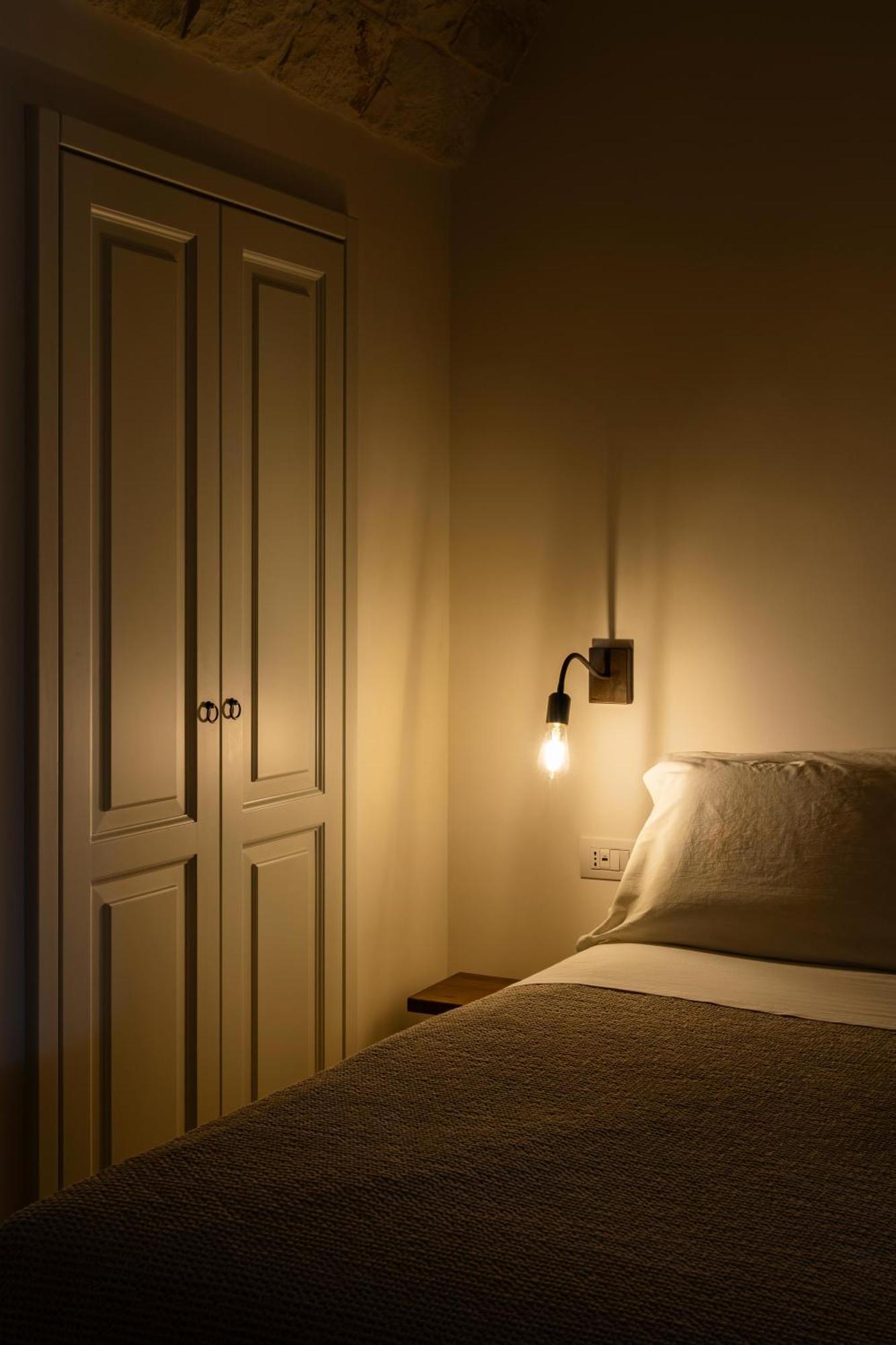 Trullo Jale - Boutique Apartments 오스투니 외부 사진