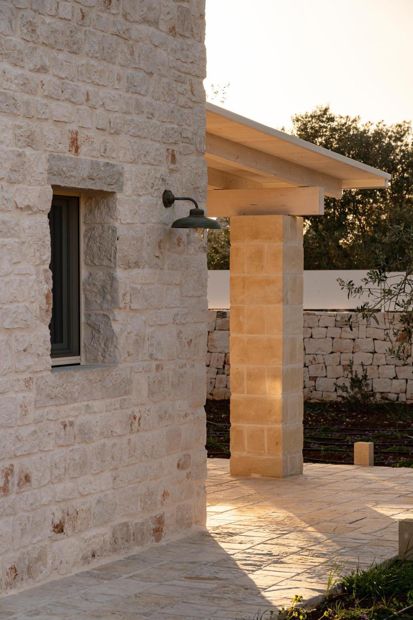 Trullo Jale - Boutique Apartments 오스투니 외부 사진
