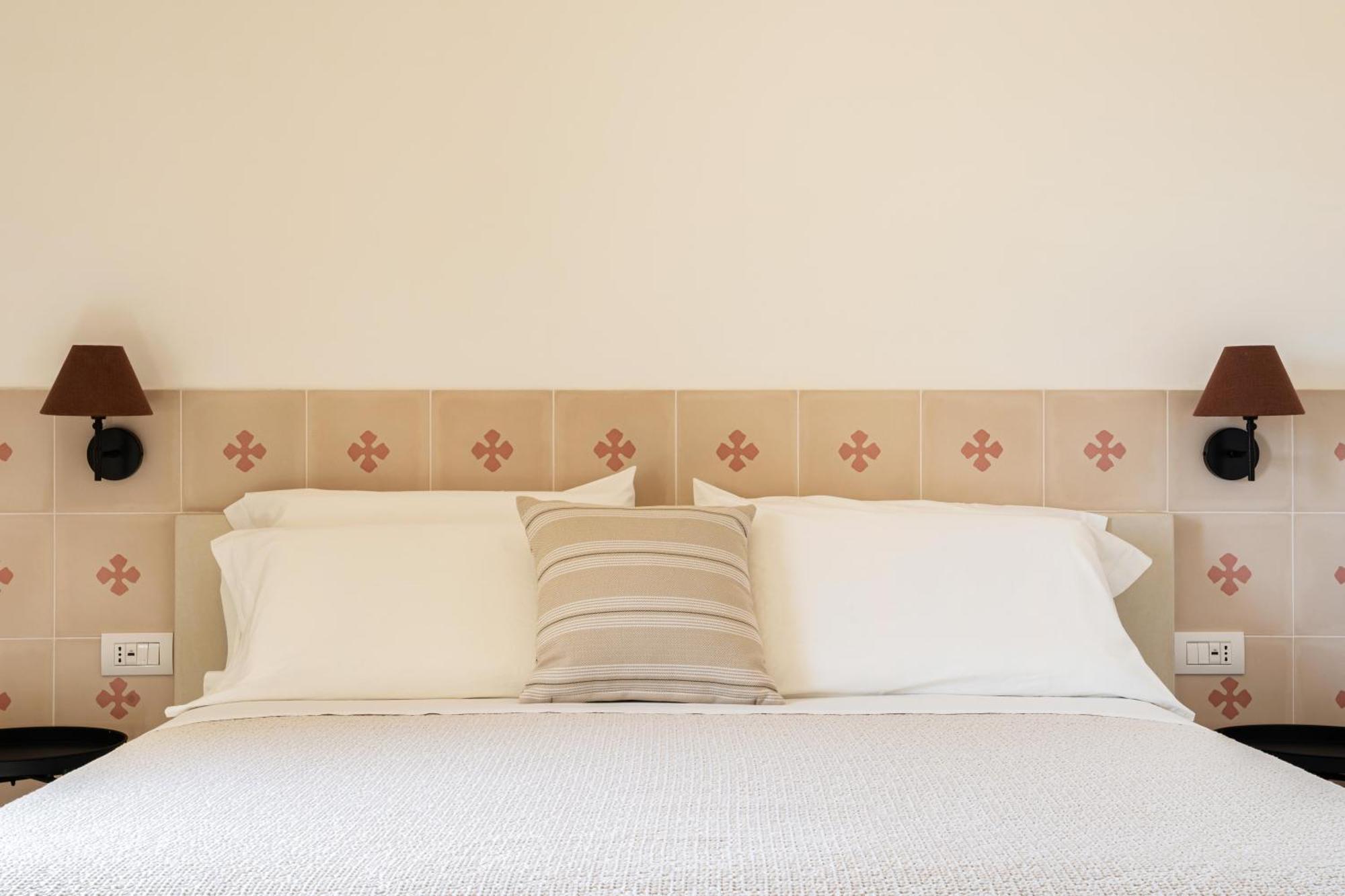 Trullo Jale - Boutique Apartments 오스투니 외부 사진