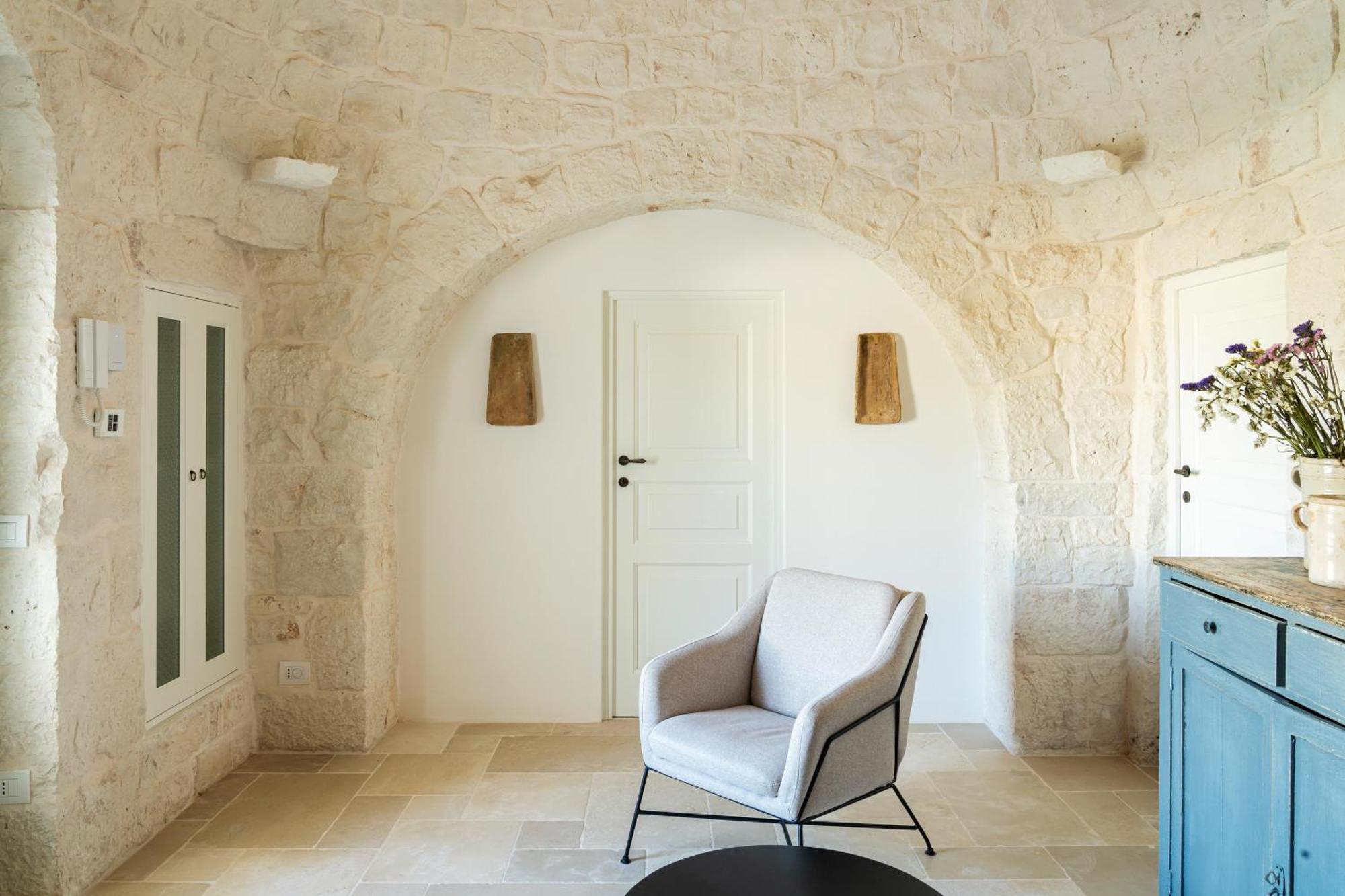 Trullo Jale - Boutique Apartments 오스투니 객실 사진