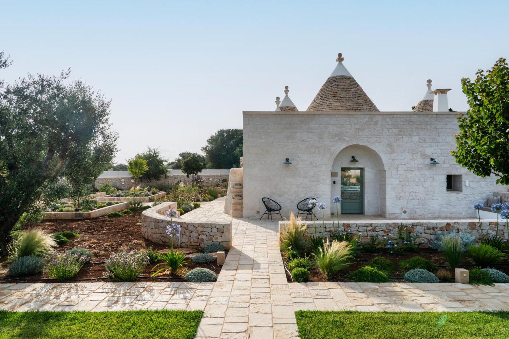 Trullo Jale - Boutique Apartments 오스투니 외부 사진