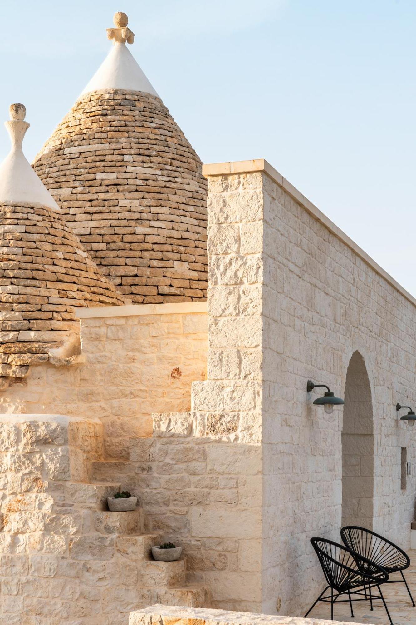 Trullo Jale - Boutique Apartments 오스투니 외부 사진