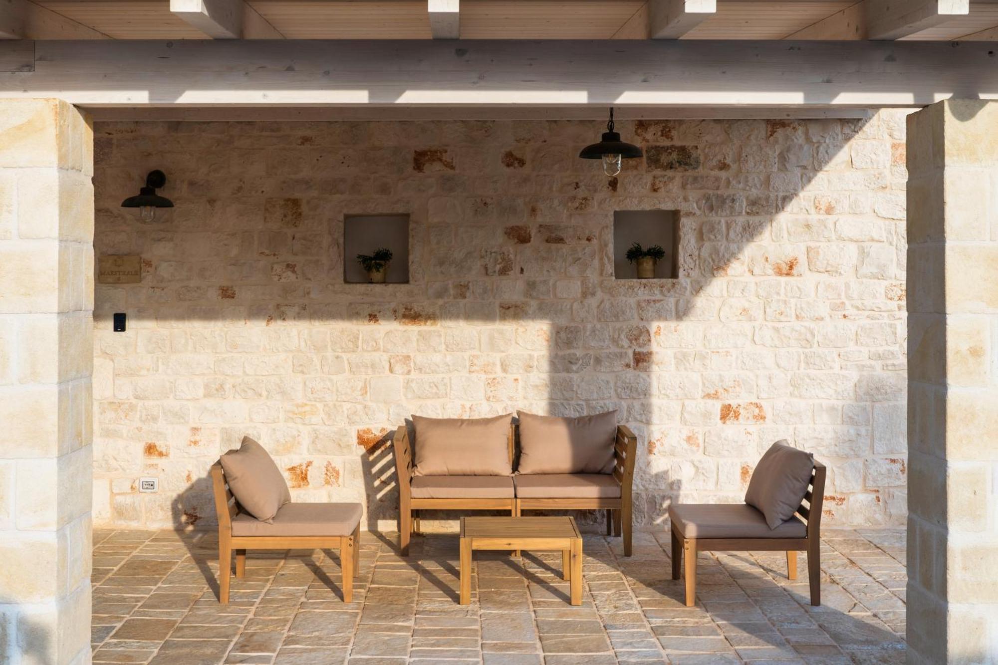 Trullo Jale - Boutique Apartments 오스투니 외부 사진
